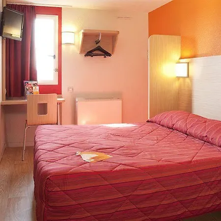 Premiere Classe Paris Ouest - - La Defense 2*