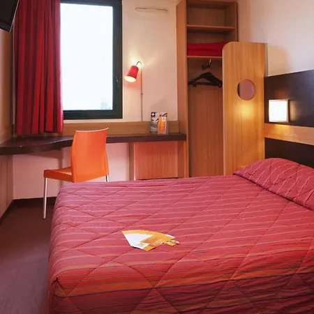 Premiere Classe Paris Ouest - - La Defense Hotel Nanterre