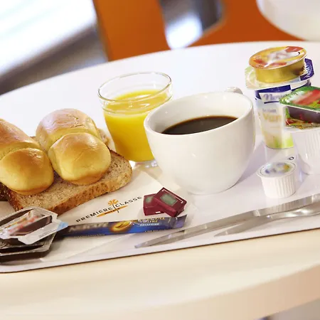 Premiere Classe Paris Ouest - - La Defense Nanterre