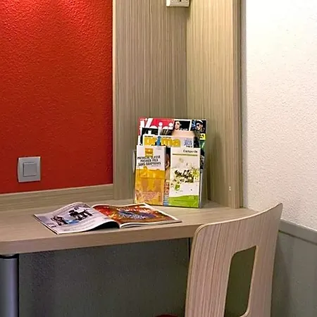 Premiere Classe Paris Ouest - - La Defense Hotel Nanterre
