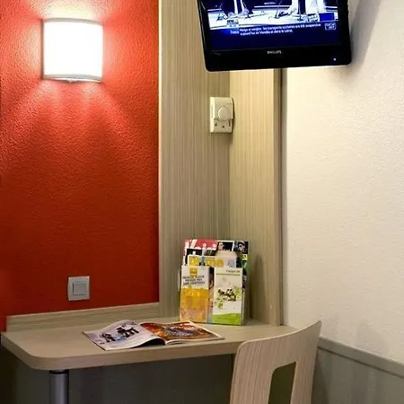 Premiere Classe Paris Ouest - - La Defense Hotel Nanterre