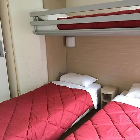 Premiere Classe Paris Ouest - - La Defense 2* Nanterre