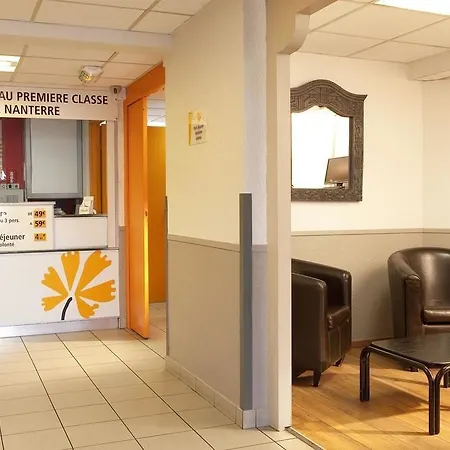 Hotel Premiere Classe Paris Ouest - - La Defense 2*
