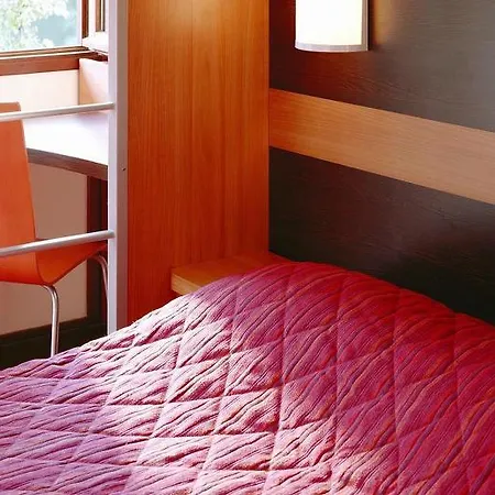 Hotel Premiere Classe Paris Ouest - - La Defense 2*