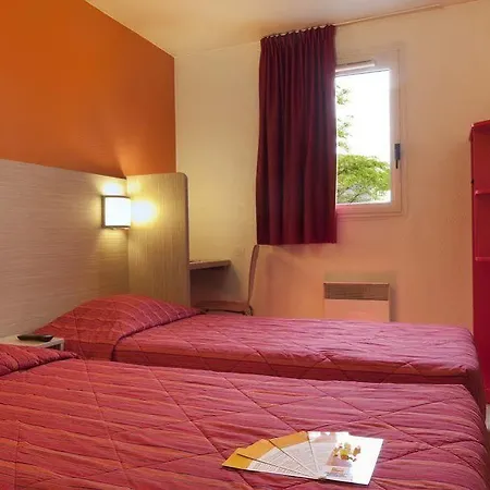 Premiere Classe Paris Ouest - - La Defense Hotel Nanterre