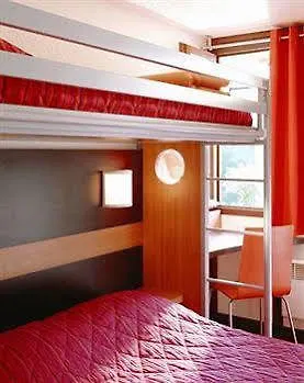 Hotel Premiere Classe Paris Ouest - - La Defense 2*
